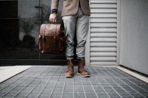 乾燥敏感肌の40代に最適なリップクリームの成分選び方は？